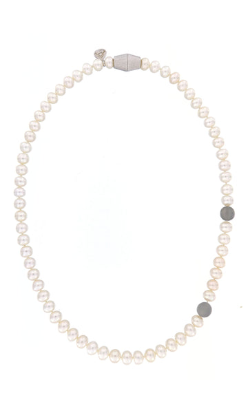 Moon River Pearl Necklace by Peregrina Pearls